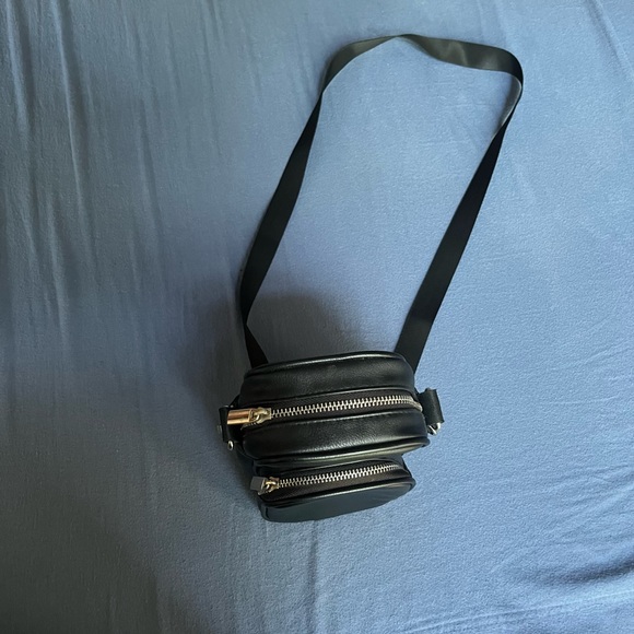 Black purse from wild fable. - Picture 2 of 5